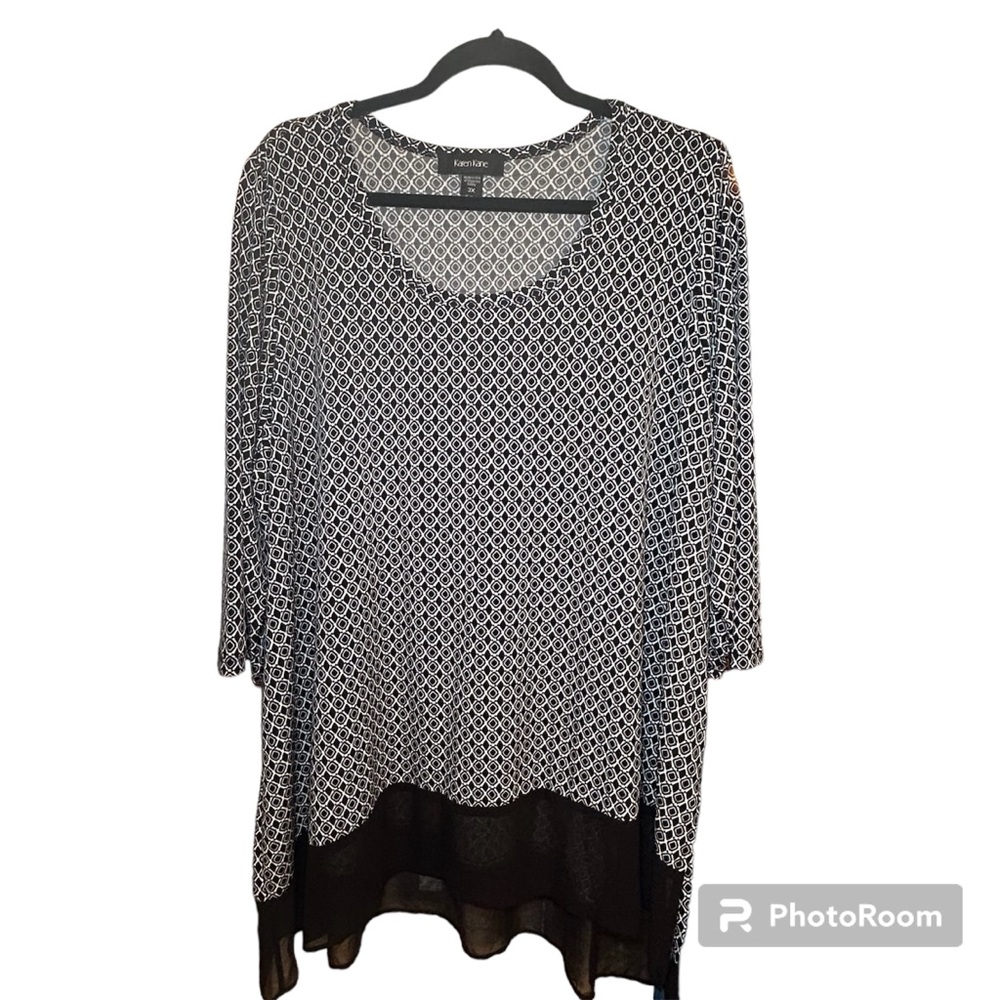 Karen Kane Black & White Geometric High/Low Travel Jersey Blouse Size 3X